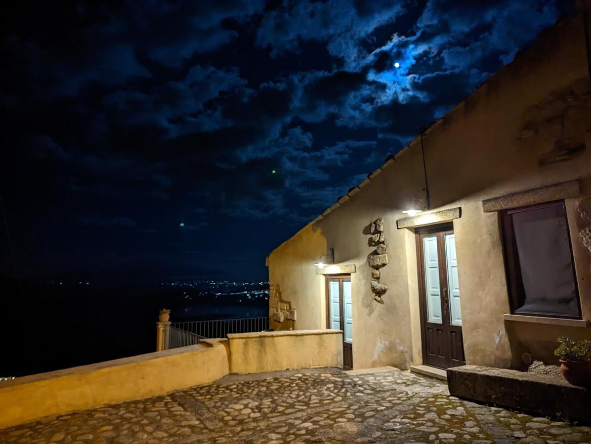 Case Al Borgo - Albergo Diffuso Agira Esterno foto